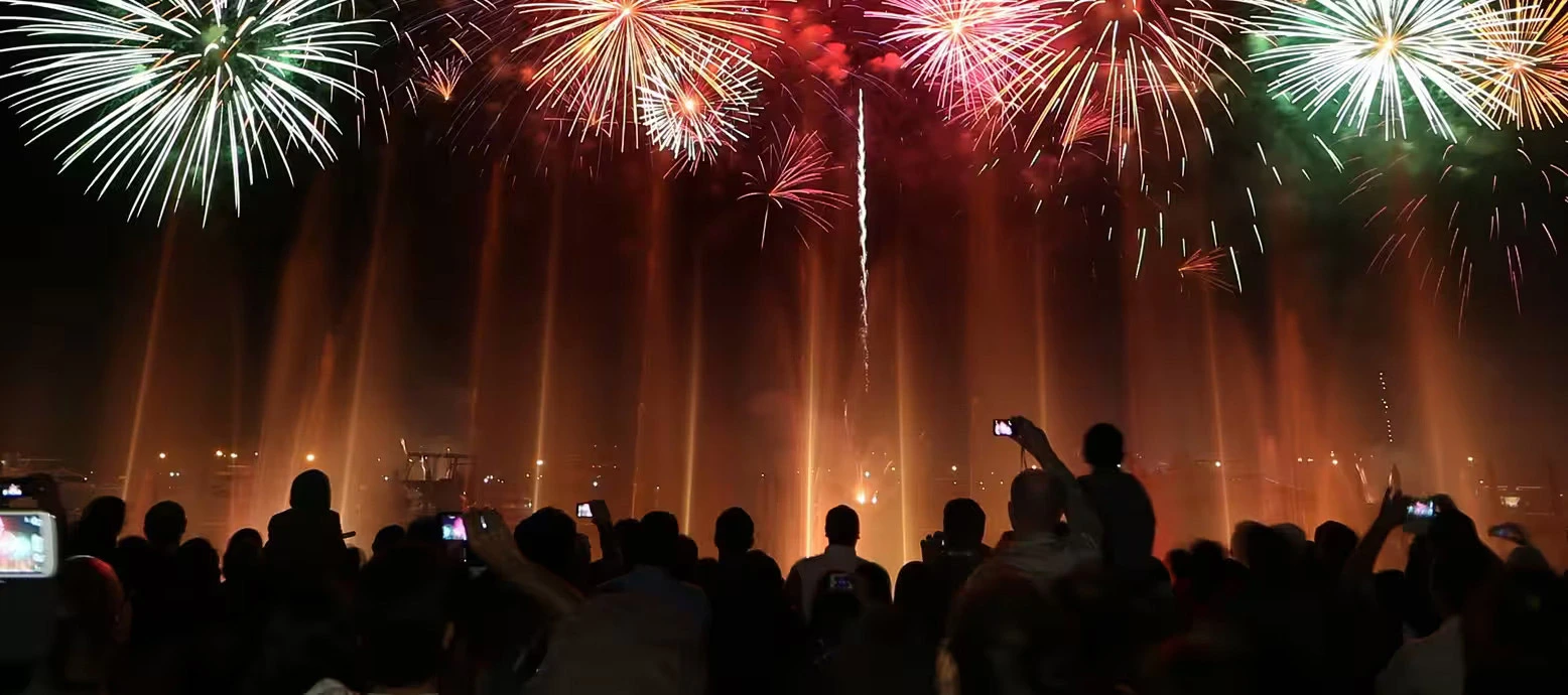 where to watch dubai new year fireworks 2024