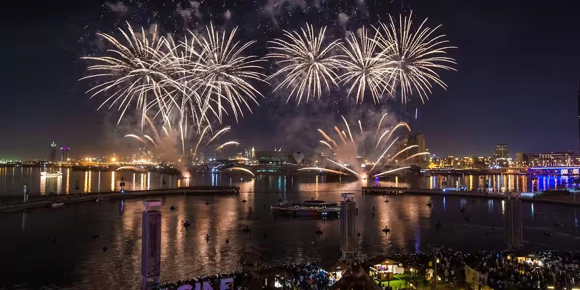 where to watch dubai new year fireworks 2024
